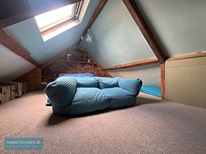 Loft Room- click for photo gallery